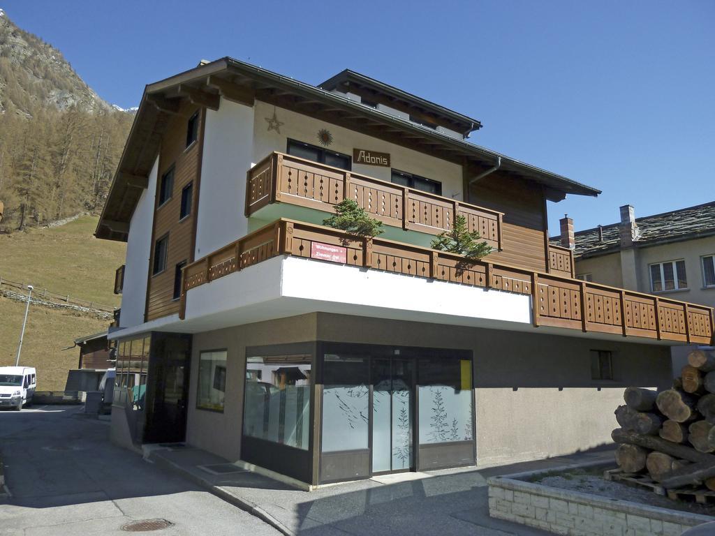Ferienhaus Adonis Saas-Grund Pokoj fotografie