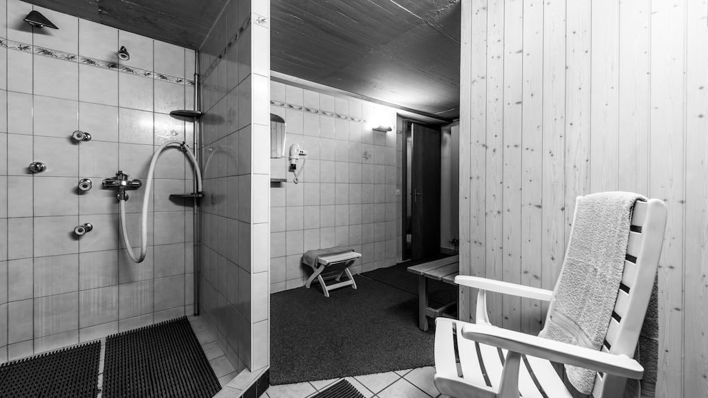 Ferienhaus Adonis Saas-Grund Exteriér fotografie